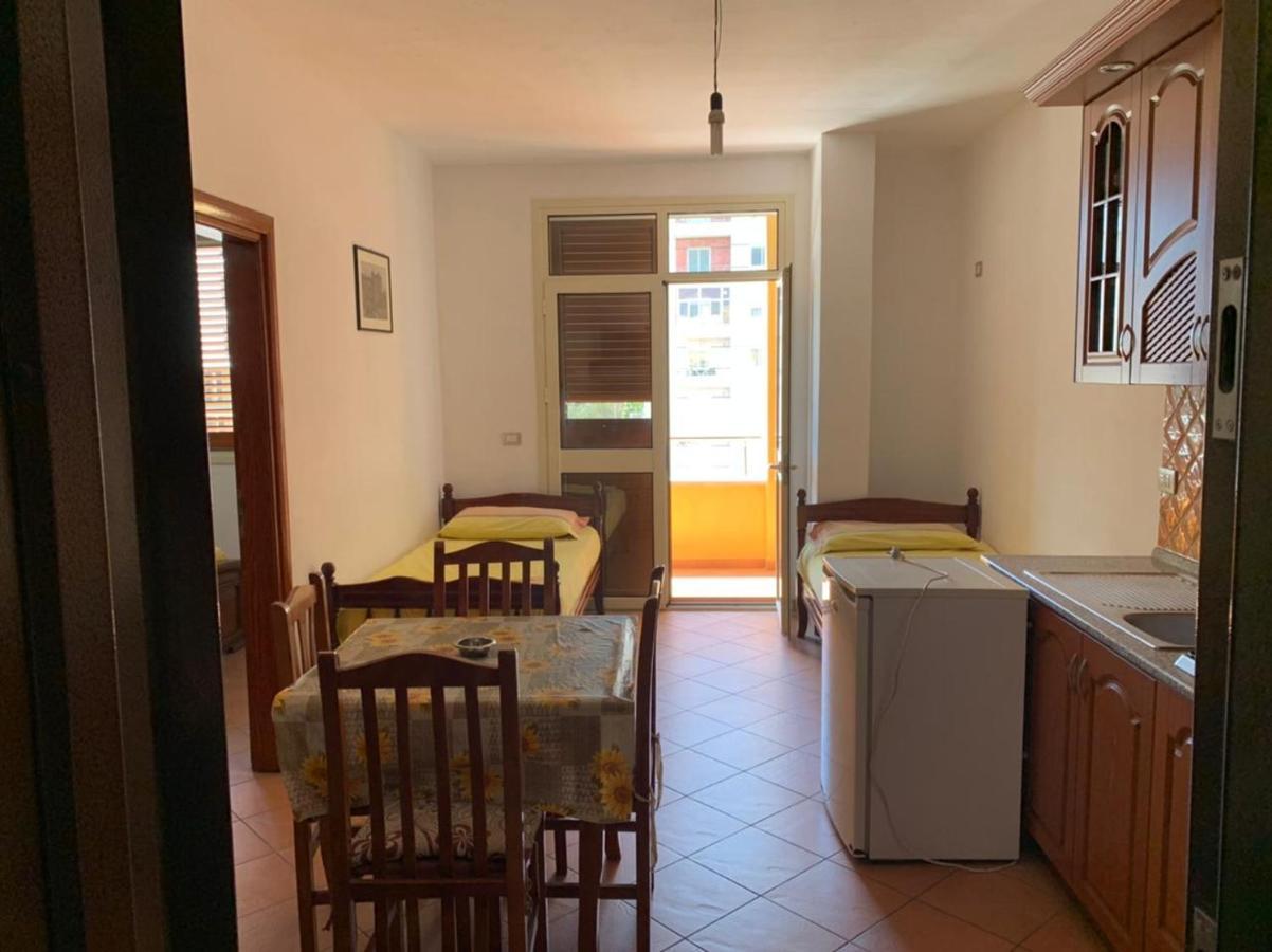 Apartments Vila Cala Дуррес Екстер'єр фото